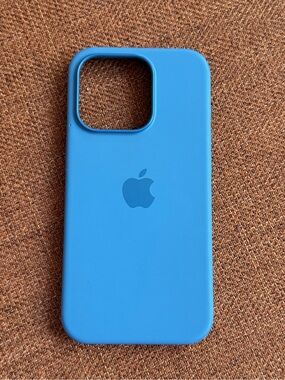 Apple Silicone iPhone Case - Blue